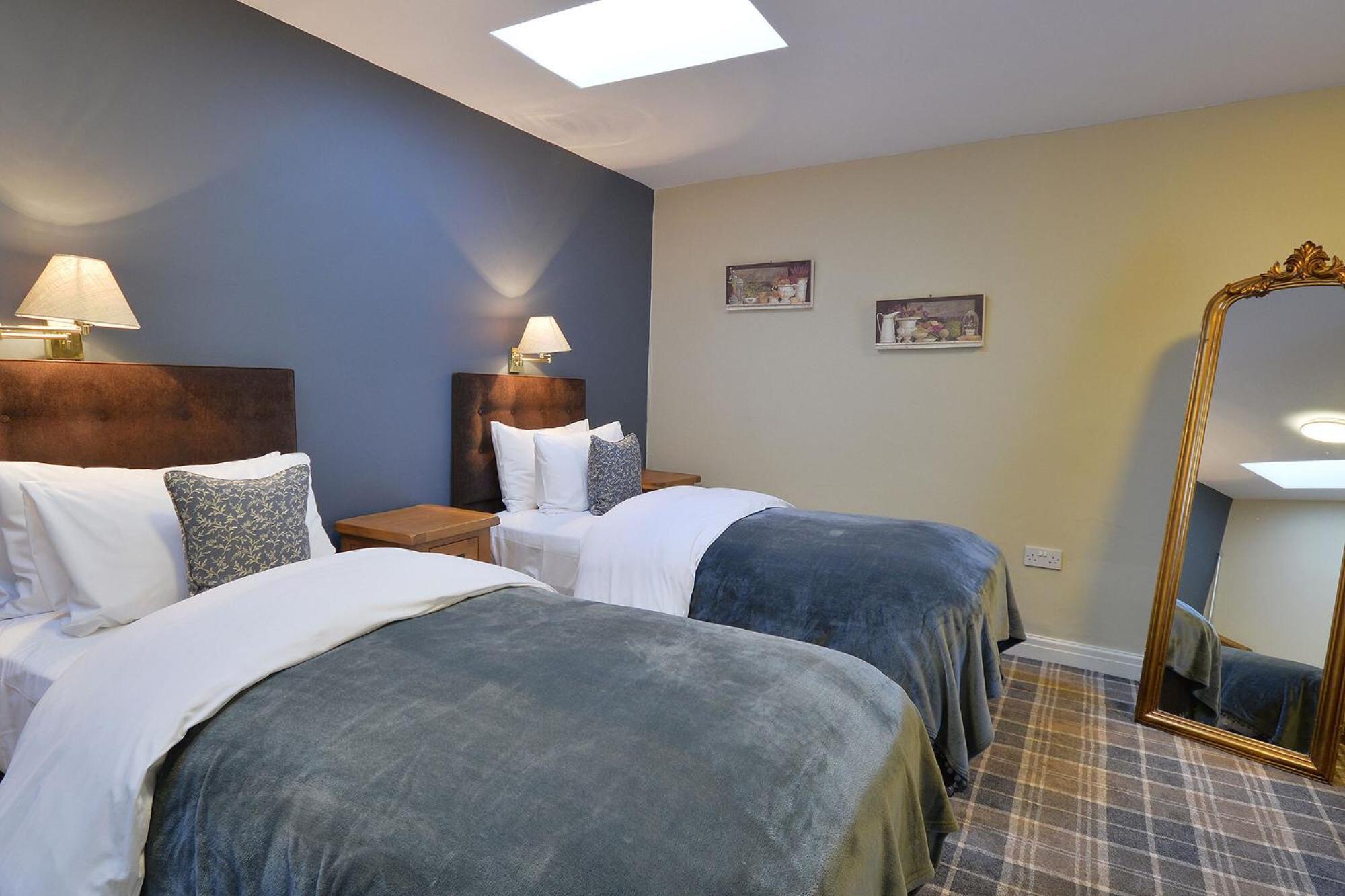 The Fairfax Arms Hotell Gilling East Exteriör bild