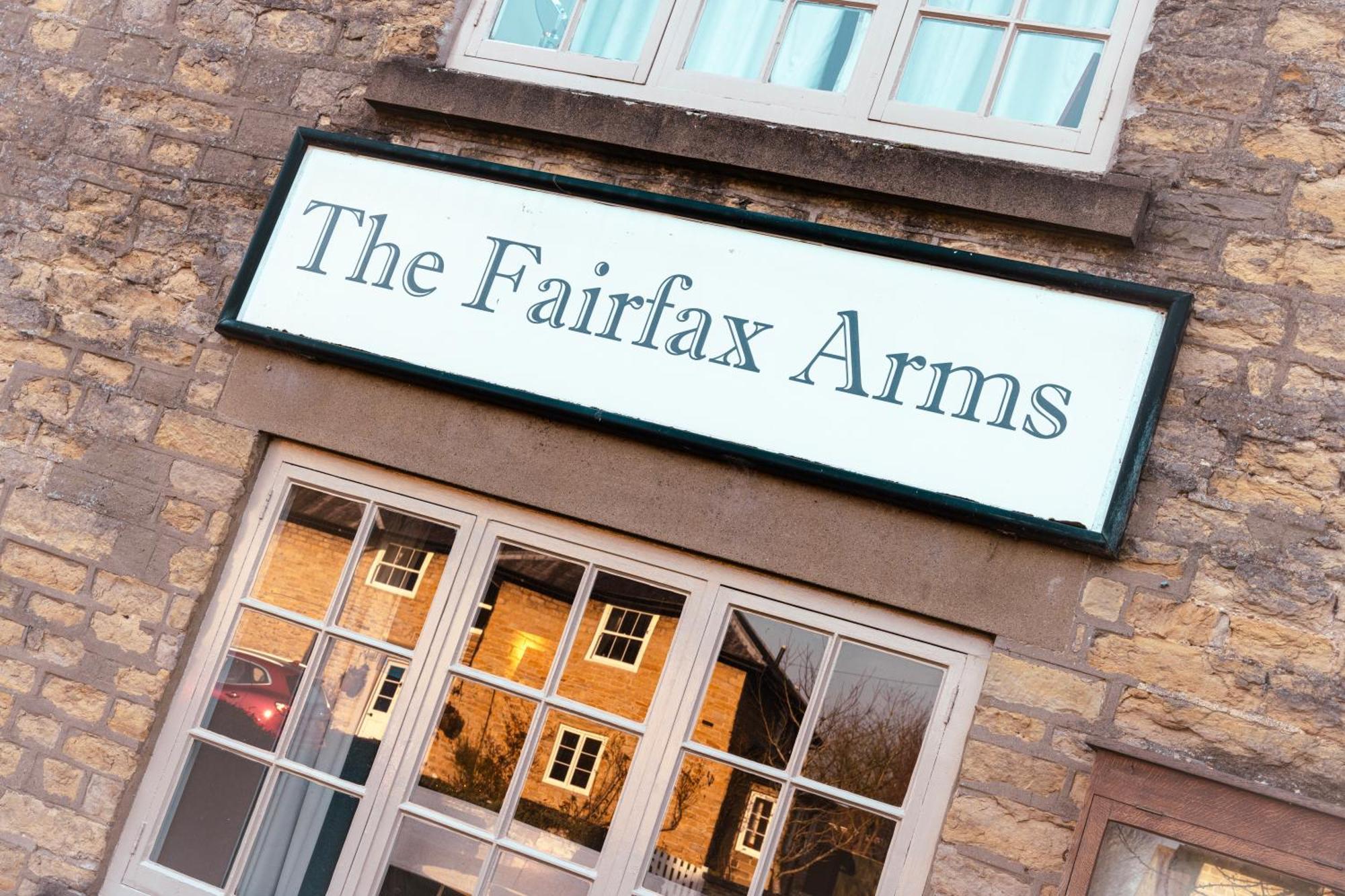 The Fairfax Arms Hotell Gilling East Exteriör bild