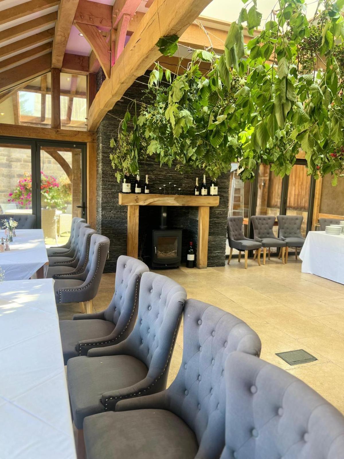 The Fairfax Arms Hotell Gilling East Exteriör bild